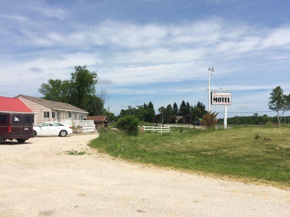 Springmount Motel Owen Sound Buitenkant foto